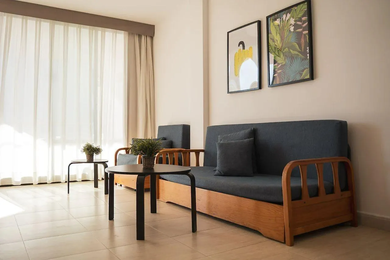 Beatrix 2000 Apartment Pineda de Mar 0*,